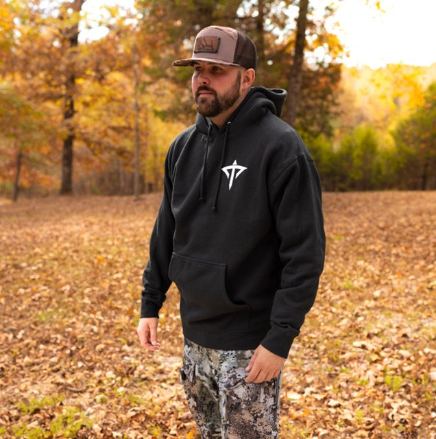 ThreadZ Black Hoodie – Threadz Custom Bowstrings